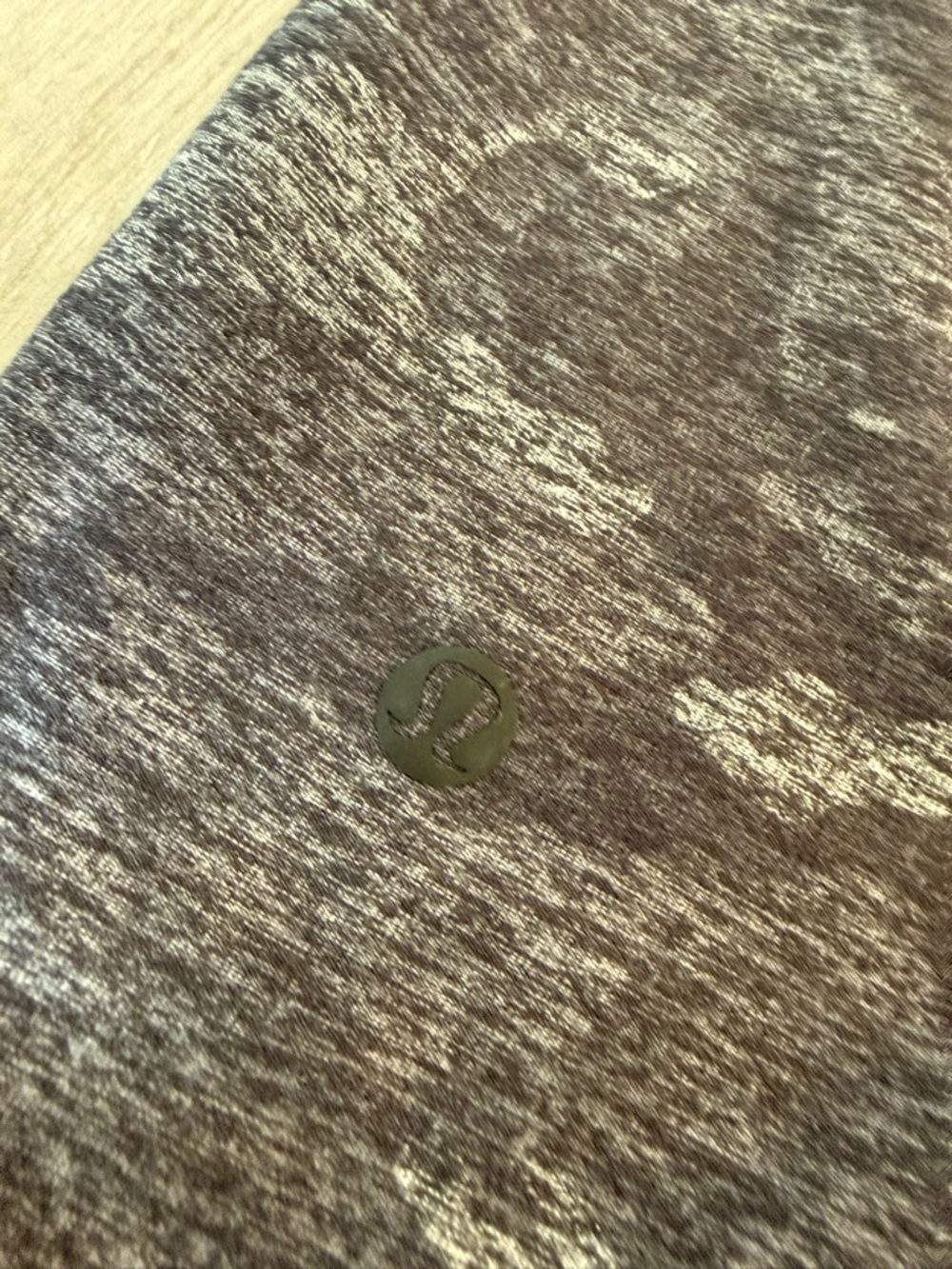 Lululemon Grey Camo Joggers 4 - Picture 4 of 4